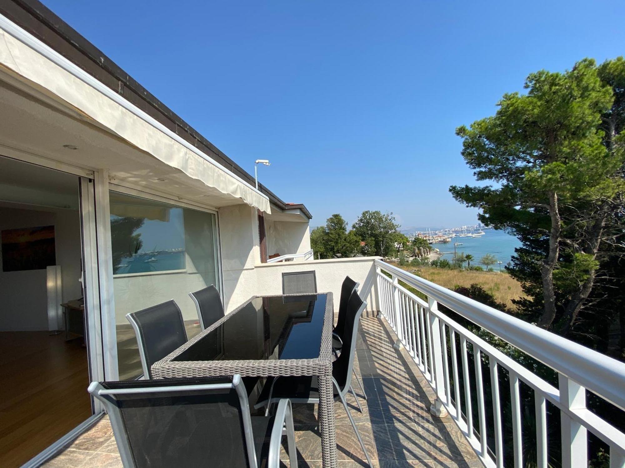 Villa Flora Kaštela Esterno foto