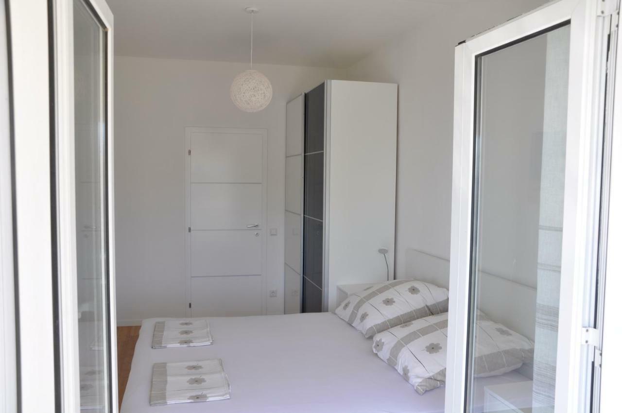 Villa Flora Kaštela Esterno foto